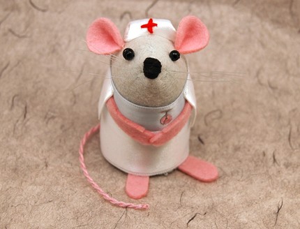 护士老鼠